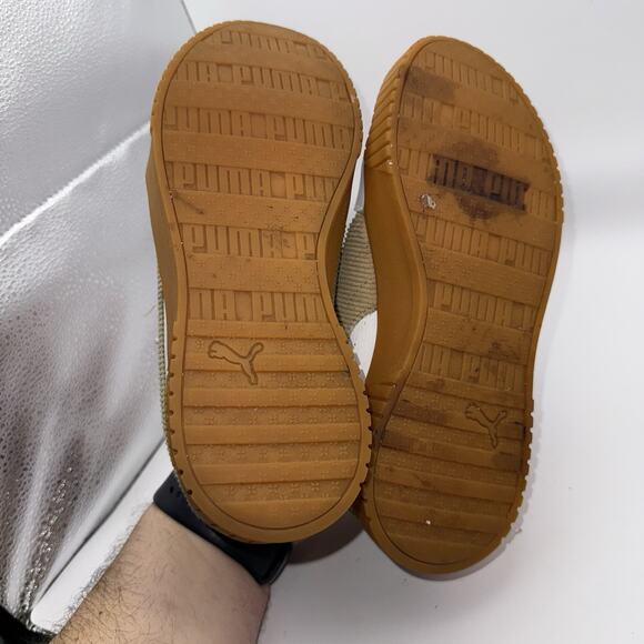 Size 7. - Women’s Puma Shoes- 395631-01 Soft Foam - Picture 10 of 12